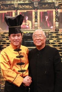 （写真）中華のアイアンシェフ　脇屋友嗣氏と校長